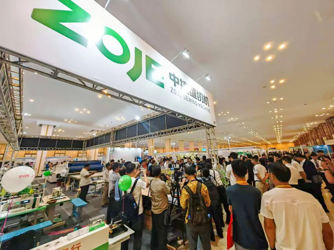 跨越地球兩端！中捷海外雙展實力“圈粉”